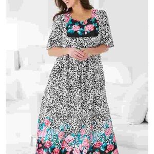 Only Necessities Black and Pink Floral Leopard Bib Front Maxi‎ Lounger  18/20 Sz